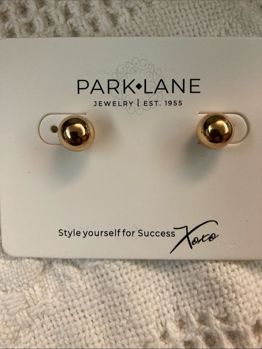NWT Park Lane “Chico” Polished Gold-Tone 10 cm Sphere Stud Earrings